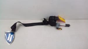 Used Rear seatbelt, left Volvo S60 I (RS/HV) 2.4 D5 20V Price € 42,35 Inclusive VAT offered by Vollux Carparts B.V.
