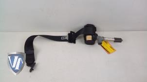 Used Rear seatbelt, right Volvo S60 I (RS/HV) 2.4 D5 20V Price € 42,35 Inclusive VAT offered by Vollux Carparts B.V.