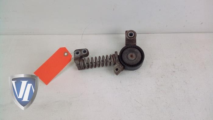 Usados Tensor correa múltiple Volvo V40 (MV) 2.0 D2 16V Precio € 24,20 IVA incluido ofrecido por Vollux Carparts B.V.