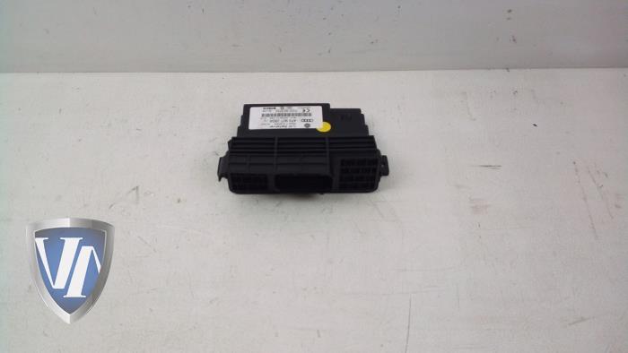 Begagnade Modul (diverse) Audi A6 Avant (C6) 2.7 TDI V6 24V Pris € 36,30 Inklusive moms erbjuds av Vollux Carparts B.V.