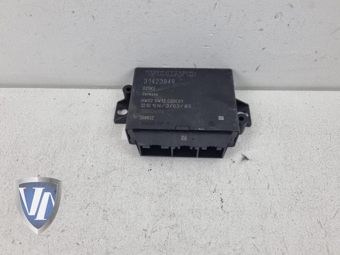 Używane Modul (rózne) Volvo S60 II (FS) 2.0 D4 16V Cena € 44,20 Z VAT oferowane przez Vollux Carparts B.V.