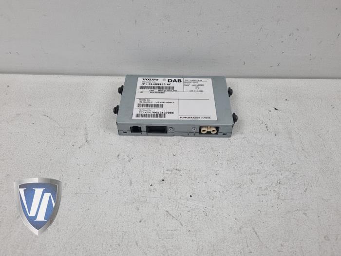 Używane Modul (rózne) Volvo S60 II (FS) 2.0 D4 16V Cena € 59,29 Z VAT oferowane przez Vollux Carparts B.V.