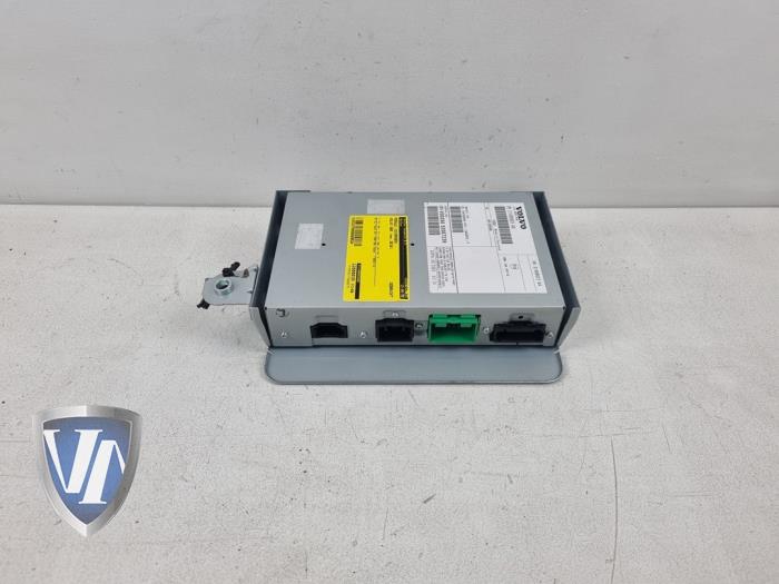 Używane Modul (rózne) Volvo S60 II (FS) 2.0 D4 16V Cena € 71,39 Z VAT oferowane przez Vollux Carparts B.V.
