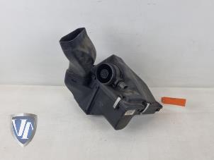 Used Air box BMW 1 serie (E87/87N) 118i 16V Price € 58,56 Inclusive VAT offered by Vollux Carparts B.V.