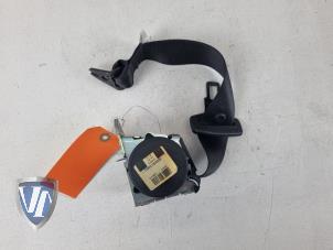 Used Rear seatbelt, centre BMW 3 serie (E90) 320d 16V Price € 60,50 Inclusive VAT offered by Vollux Carparts B.V.