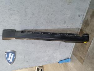 Used Side skirt, right Volvo C70 (MC) 2.0 D 16V Price € 90,75 Inclusive VAT offered by Vollux Carparts B.V.