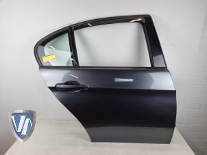 Używane Drzwi prawe tylne wersja 4-drzwiowa BMW 3 serie (E90) 320i 16V Corporate Lease Cena € 121,00 Z VAT oferowane przez Vollux Carparts B.V.