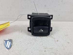 Used Convertible roof controller BMW 3 serie (E93) 320i 16V Price € 36,30 Inclusive VAT offered by Vollux Carparts B.V.