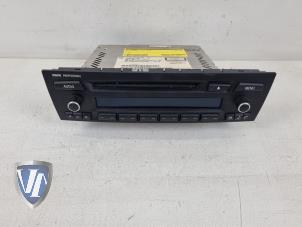 Used CD player BMW 3 serie Touring (E91) 320i 16V Price € 60,50 Inclusive VAT offered by Vollux Carparts B.V.