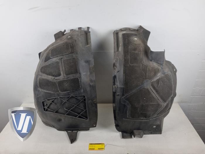 Używane Nadkole Opel Insignia 1.8 16V Ecotec Cena € 30,25 Z VAT oferowane przez Vollux Carparts B.V.