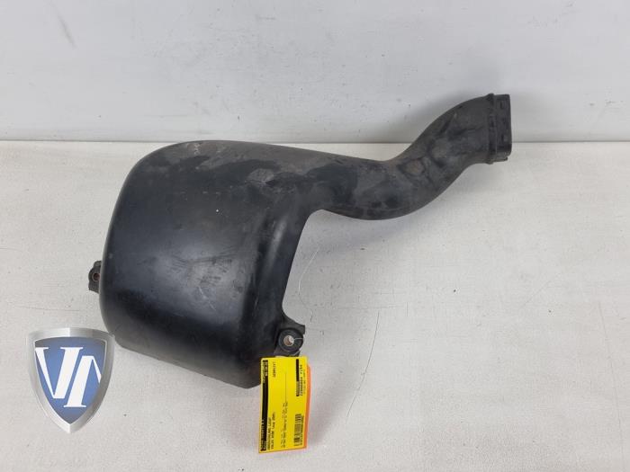 Begagnade Luftintagsslang Volvo XC90 I 2.9 T6 24V Pris € 30,25 Inklusive moms erbjuds av Vollux Carparts B.V.