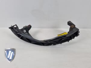 Used Headlight trim, right BMW 1 serie (E87/87N) 118d 16V Price € 42,35 Inclusive VAT offered by Vollux Carparts B.V.