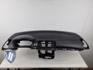 Used Dashboard BMW 1 serie (E87/87N) 116i 1.6 16V Price € 181,50 Inclusive VAT offered by Vollux Carparts B.V.