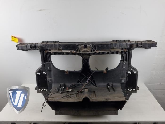 Begagnade Front BMW 1 serie (E87/87N) 116i 1.6 16V Pris € 90,75 Inklusive moms erbjuds av Vollux Carparts B.V.