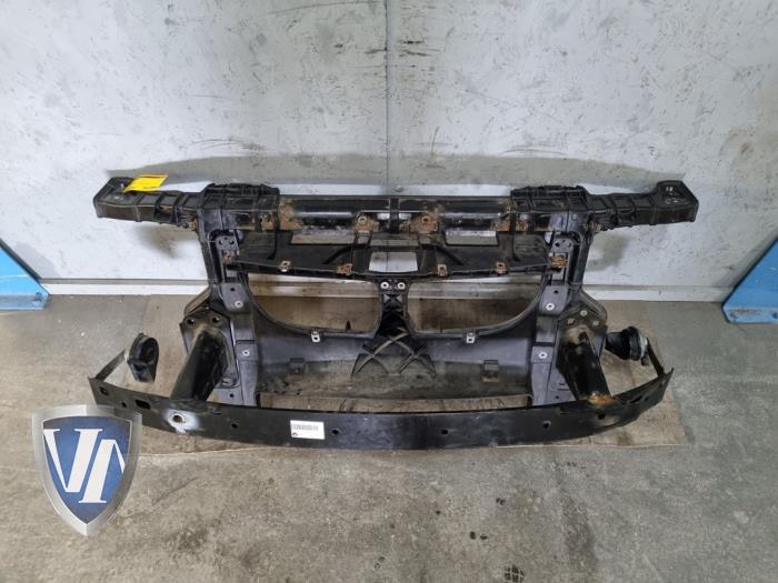 Begagnade Front BMW 1 serie (E87/87N) 116i 2.0 16V Pris € 90,75 Inklusive moms erbjuds av Vollux Carparts B.V.