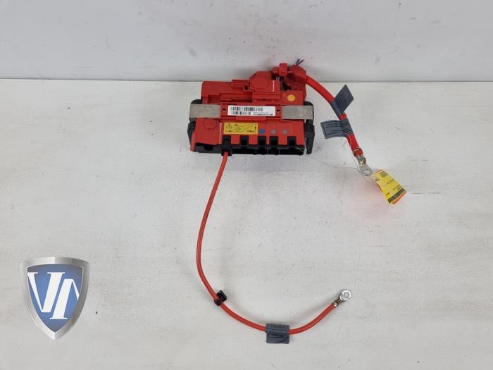 Gebrauchte Stromverteiler BMW 1 serie (E81) 116i 1.6 16V Preis € 42,35 Mit Mehrwertsteuer angeboten von Vollux Carparts B.V.