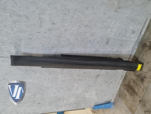 Used Side skirt, right Mini Mini (R56) 1.6 16V Cooper Price € 60,50 Inclusive VAT offered by Vollux Carparts B.V.
