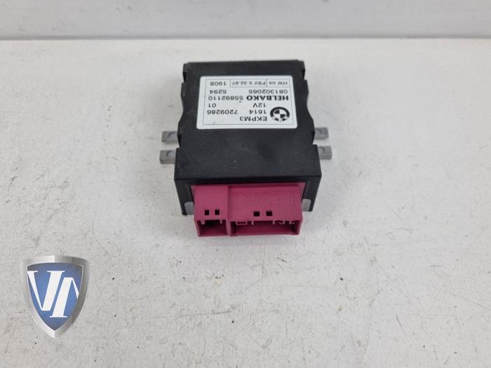 Usagé Module (divers) BMW 1 serie (E87/87N) 118i 16V Prix € 36,30 Prix TTC proposé par Vollux Carparts B.V.