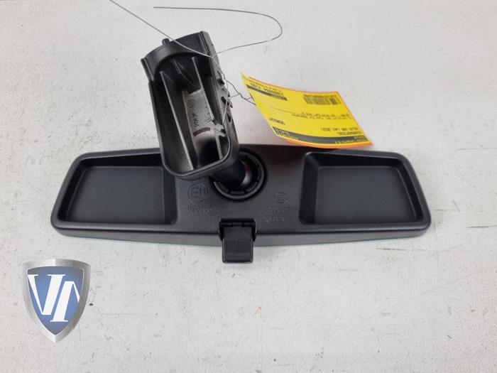 Rear view mirror from a Volvo V40 (MV) 1.6 D2 2012