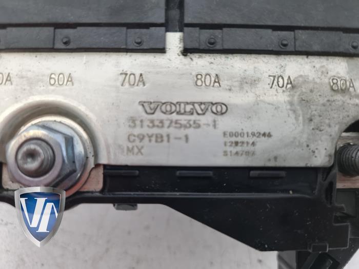 Stromverteiler van een Volvo V40 (MV) 1.6 D2 2012