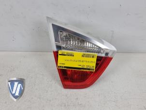 Used Taillight, left BMW 3 serie (E90) 318i 16V Price € 48,40 Inclusive VAT offered by Vollux Carparts B.V.