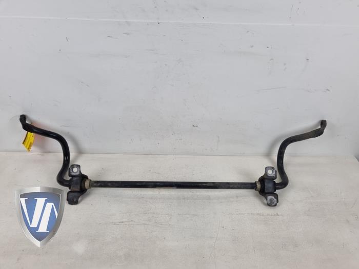 Front anti-roll bar from a Volvo V70 (BW) 2.0 D 16V 2010