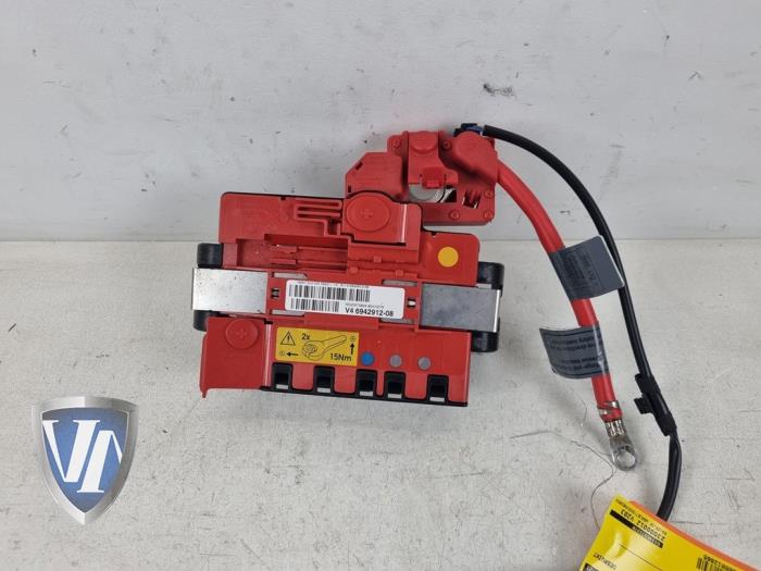 Gebrauchte Stromverteiler BMW 1 serie (E81) 116i 1.6 16V Preis € 42,35 Mit Mehrwertsteuer angeboten von Vollux Carparts B.V.