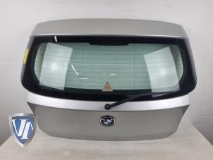 Used Boot lid BMW 1 serie (E87/87N) 116i 1.6 16V Price € 121,00 Inclusive VAT offered by Vollux Carparts B.V.