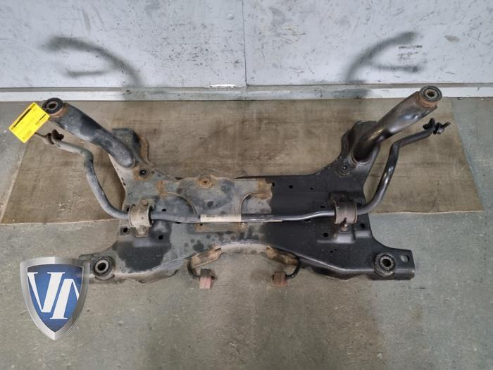 Usagé Faux châssis Volvo C30 (EK/MK) 1.6 D 16V Prix € 107,69 Prix TTC proposé par Vollux Carparts B.V.