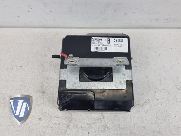 Navigation module from a Volvo XC90 I 2.9 T6 24V 2003