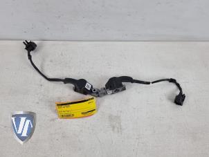 Used Sensor (other) Volvo V40 Cross Country (MZ) 2.0 D3 20V Price € 60,50 Inclusive VAT offered by Vollux Carparts B.V.