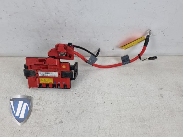 Stromverteiler BMW 3 serie (E90), 2005 / 2011 318i 16V, Limousine, 4-tr, Benzin, 1.995cc, 105kW (143pk), RWD, N43B20A, 2007-09 / 2011-10, PF51; PF52; VF51; VF52 (Gebraucht)