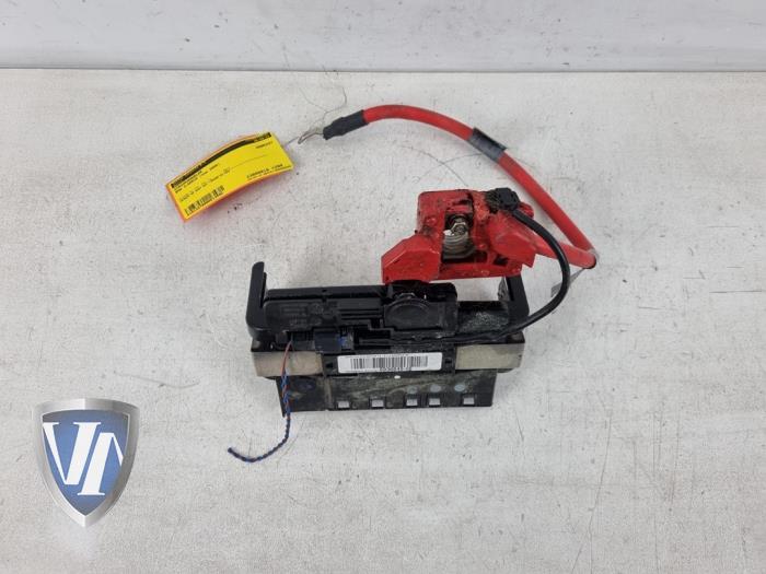 Gebrauchte Stromverteiler BMW 3 serie Touring (E91) 325i 24V Preis € 42,35 Mit Mehrwertsteuer angeboten von Vollux Carparts B.V.
