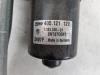 Front wiper motor from a BMW 1 serie (E81) 116i 1.6 16V 2008