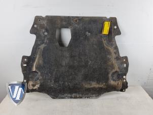Used Engine protection panel Volvo V60 I (FW/GW) 1.6 DRIVe Price € 60,50 Inclusive VAT offered by Vollux Carparts B.V.