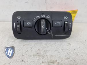 Used Light switch Volvo V40 (MV) 1.6 D2 Price € 42,35 Inclusive VAT offered by Vollux Carparts B.V.
