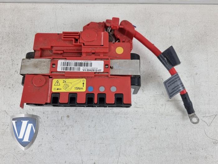 Gebrauchte Stromverteiler BMW 1 serie (E87/87N) 116i 1.6 16V Preis € 42,35 Mit Mehrwertsteuer angeboten von Vollux Carparts B.V.