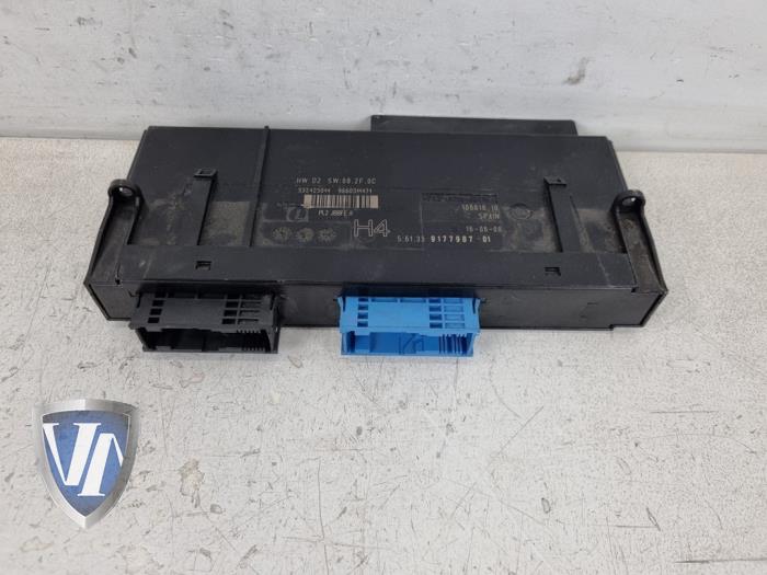 Używane Modul (rózne) BMW 3 serie Touring (E91) 320i 16V Cena € 36,30 Z VAT oferowane przez Vollux Carparts B.V.