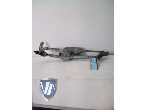 Used Front wiper motor BMW 1 serie (E81) 116i 1.6 16V Price € 42,35 Inclusive VAT offered by Vollux Carparts B.V.