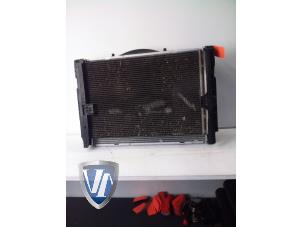 Used Radiator BMW 3 serie (E90) 318i 16V Price € 102,85 Inclusive VAT offered by Vollux Carparts B.V.