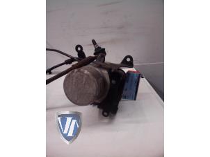 Used Power steering pump Volkswagen Polo V (6R) 1.2 TDI 12V BlueMotion Price € 121,00 Inclusive VAT offered by Vollux Carparts B.V.