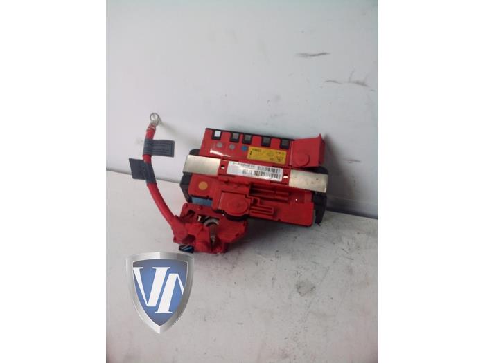 Gebrauchte Stromverteiler BMW 1 serie (E87/87N) 116i 1.6 16V Preis € 42,35 Mit Mehrwertsteuer angeboten von Vollux Carparts B.V.