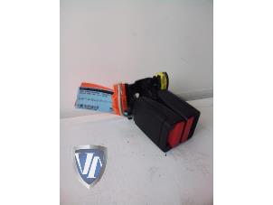 Usagé Insertion ceinture de sécurité arrière droite Volvo V40 (MV) 1.6 D2 Prix € 30,25 Prix TTC proposé par Vollux Carparts B.V.
