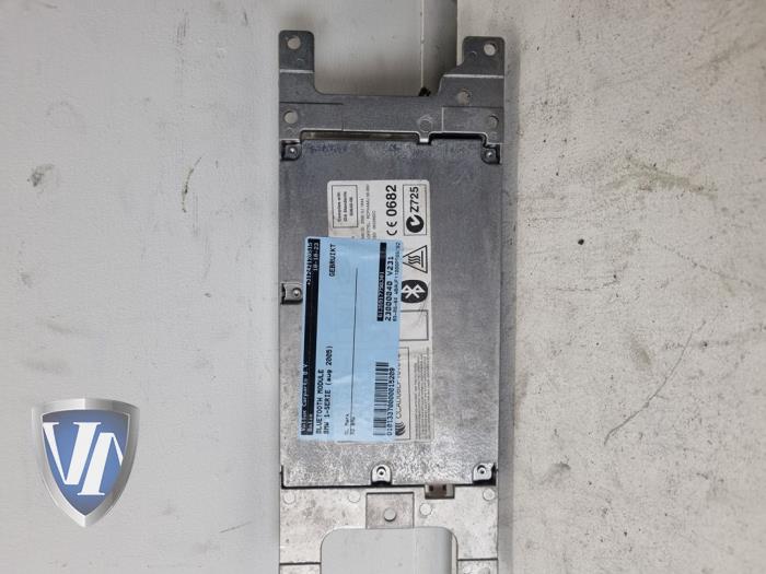 Begagnade Bluetooth-modul BMW 1 serie (E87/87N) 116i 1.6 16V Pris € 121,00 Inklusive moms erbjuds av Vollux Carparts B.V.
