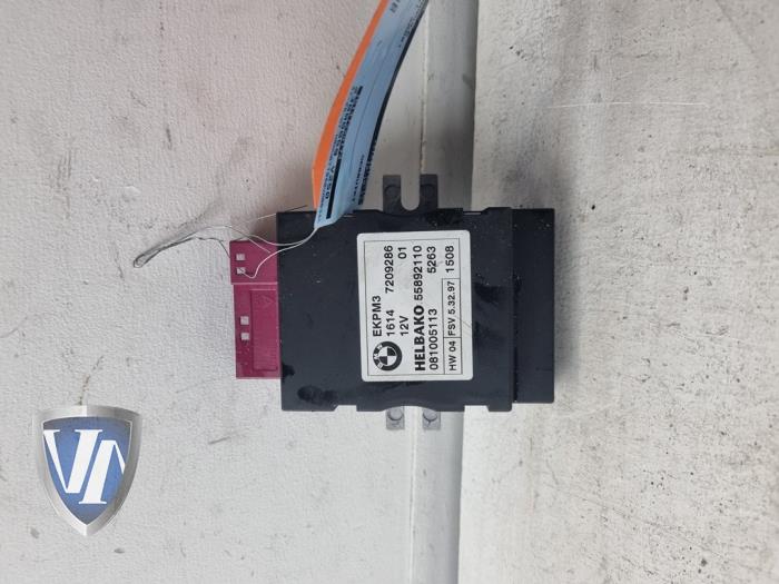Usagé Module pompe carburant BMW 1 serie (E81) 116i 1.6 16V Prix € 60,50 Prix TTC proposé par Vollux Carparts B.V.