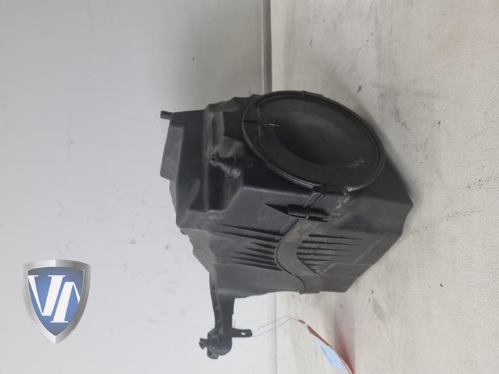Obudowa filtra powietrza z Volvo V50 (MW) 1.6 D2 16V 2011
