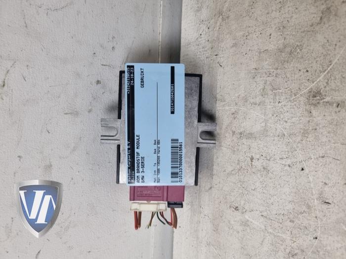 Używane Modul paliwowy ADM BMW 3 serie (E90) 318i 16V Cena € 25,00 Procedura marży oferowane przez Vollux Carparts B.V.