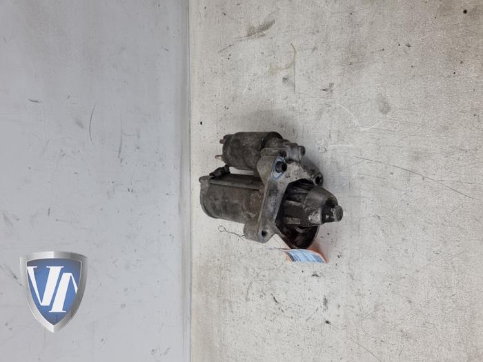 Używane Rozrusznik Volvo V40 (MV) 1.6 D2 Cena € 39,33 Z VAT oferowane przez Vollux Carparts B.V.