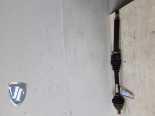 Used Front drive shaft, right Volvo C30 (EK/MK) 1.6 D 16V Price € 90,75 Inclusive VAT offered by Vollux Carparts B.V.