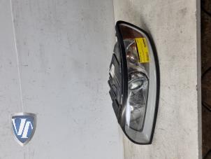 Used Headlight, left Volvo V50 (MW) 2.0 D 16V Price € 96,80 Inclusive VAT offered by Vollux Carparts B.V.